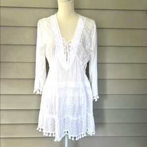 White Embroidered Tunic / beach dress or cover up